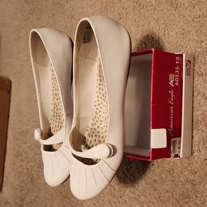 White cherism MJ shoe